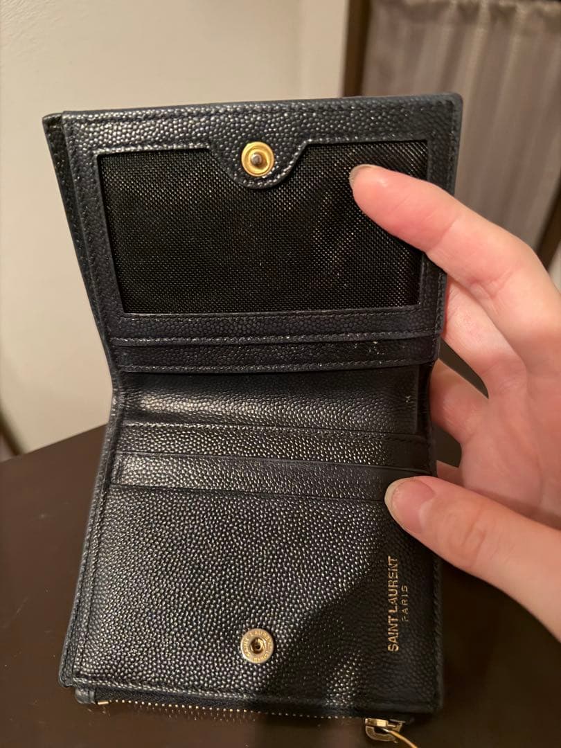 YSL ネイビー 二つ折り財布