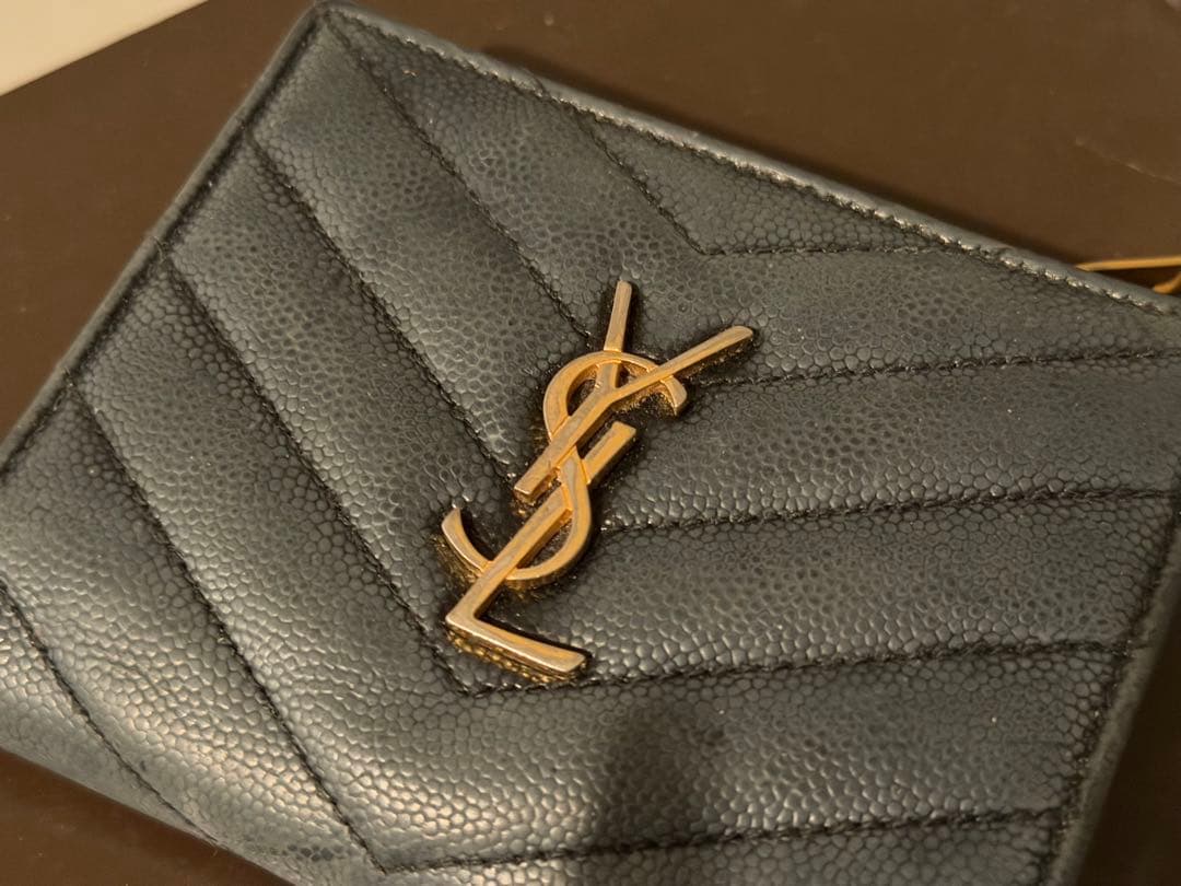 YSL ネイビー 二つ折り財布