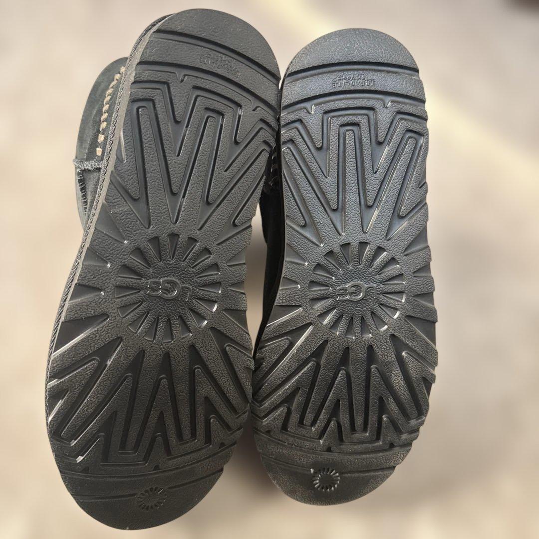 UGG ブラック ムートンブーツ