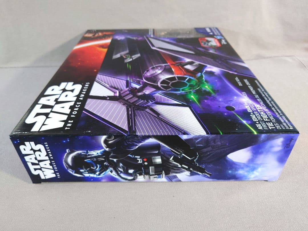 STAR WARS　DXミッドビークル　ファースト・オーダー　タイ・ ファイター