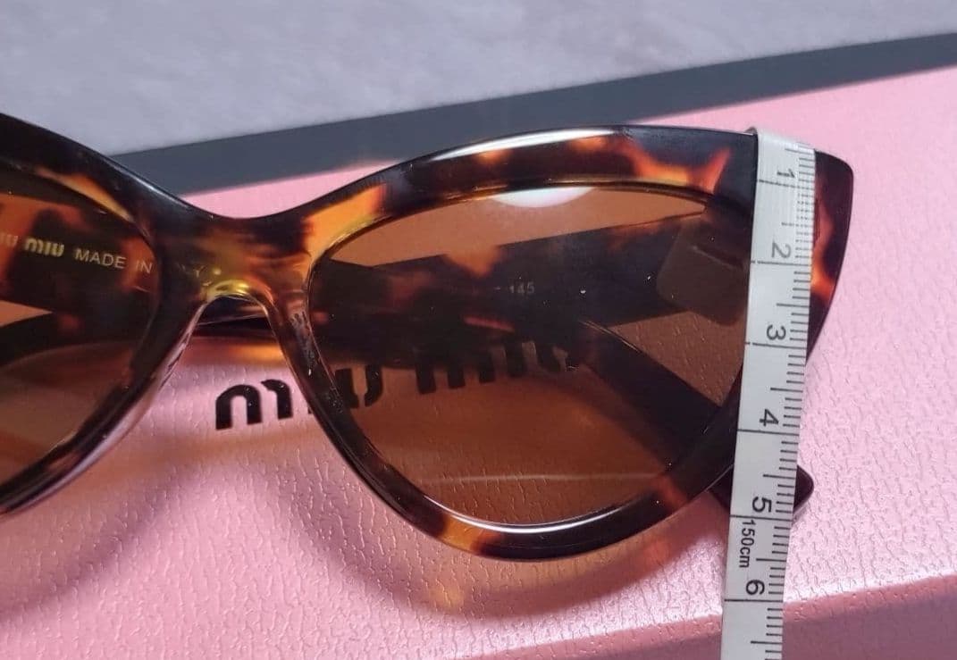最終価格！miu miu キャットアイ サングラスべっ甲ブラウン