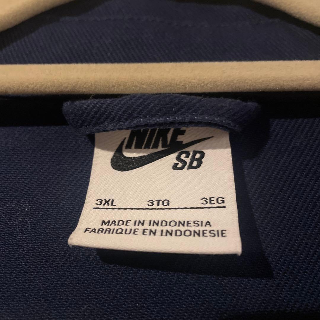 メンズ　NIKE SB ネイビー　アウター