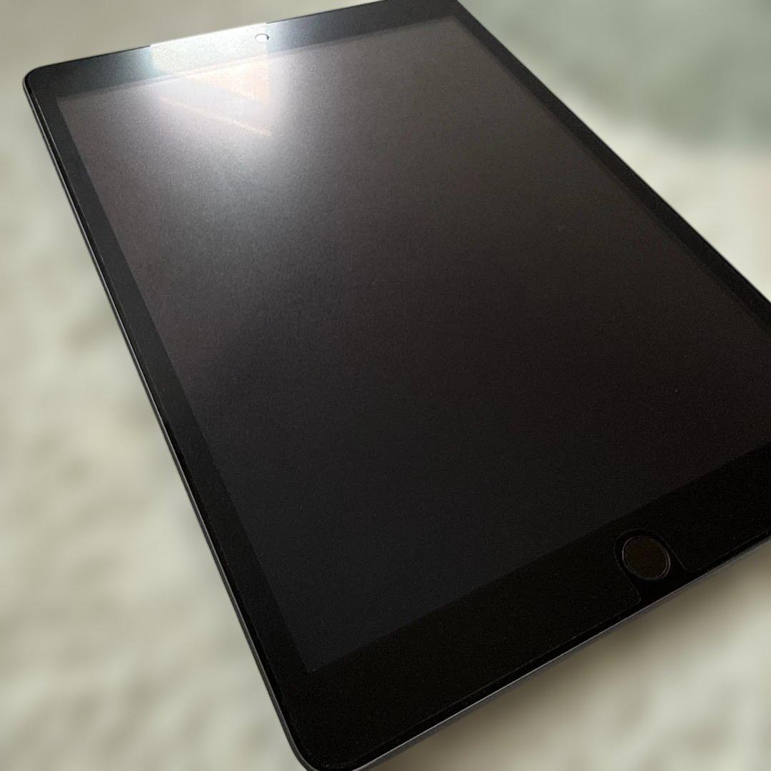 Apple iPad (第9世代) 64GB スペースグレー