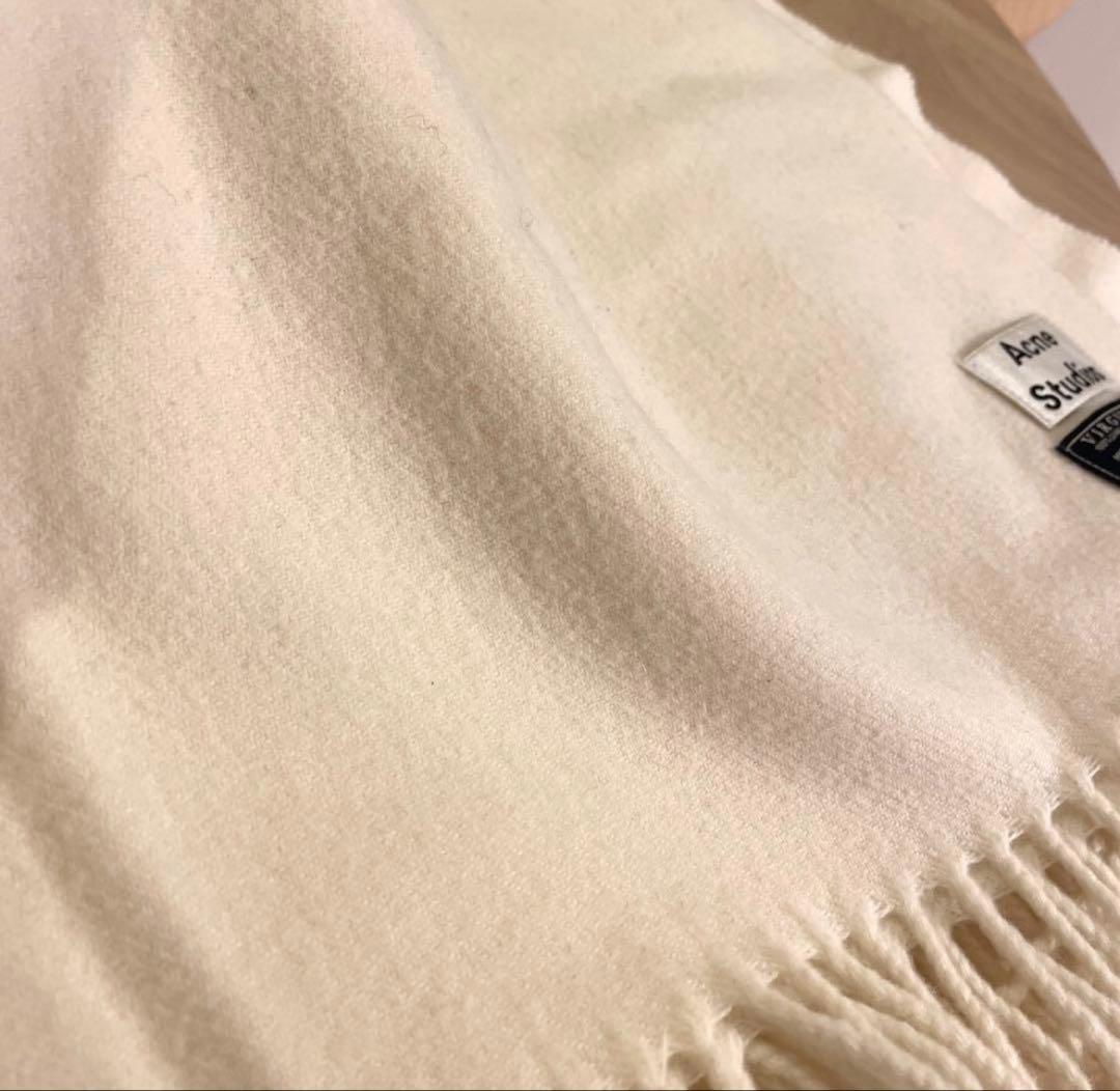 Acne Studios大判マフラー ホワイト 旧タグ