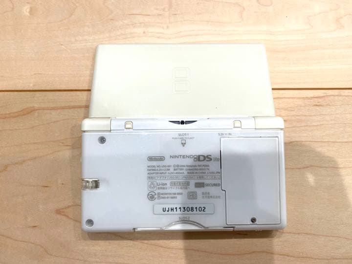 Nintendo DS Lite 白