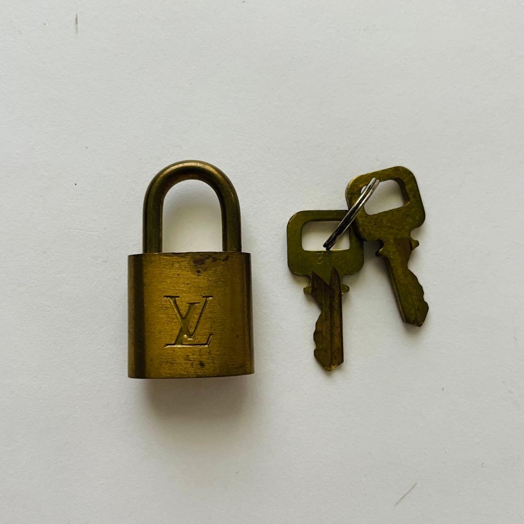 LOUIS VUITTON ルイヴィトン キーポル55