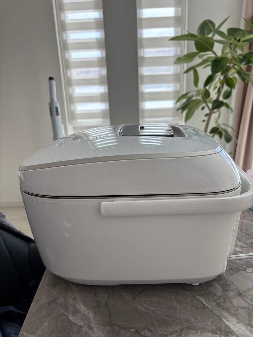 Panasonic SR-HX189 炊飯器 ホワイト