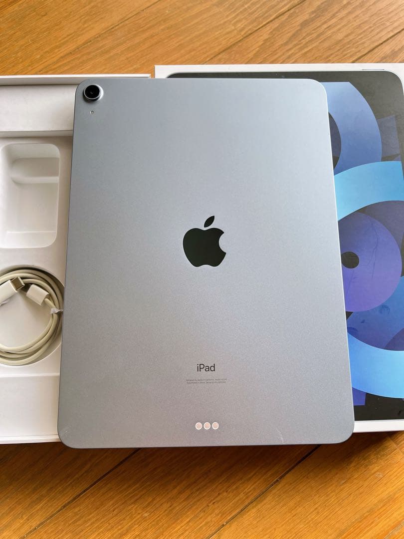 Apple iPad Air4（第4世代）ブルー 64GB Wi-Fiモデル