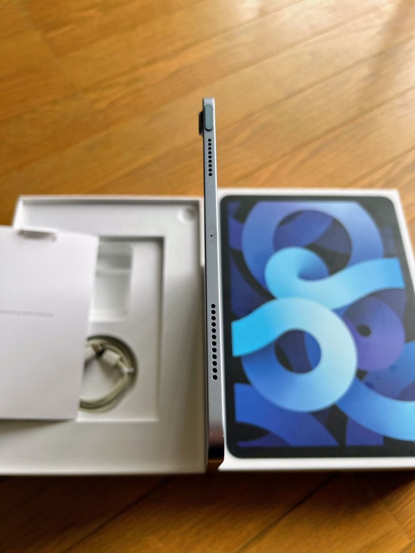 Apple iPad Air4（第4世代）ブルー 64GB Wi-Fiモデル