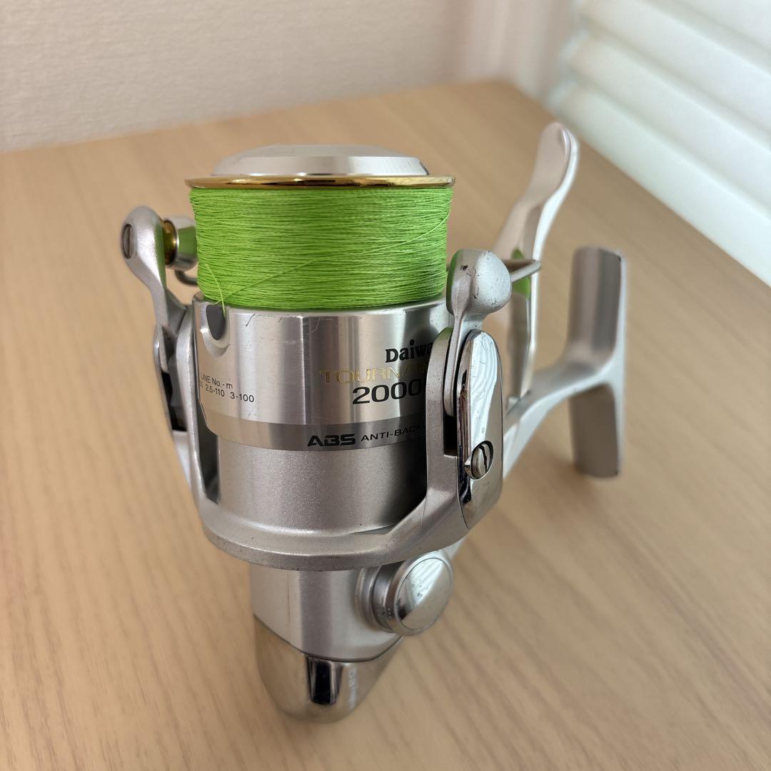Daiwa TOURNAMENT-X 2000LBA スピニングリール　釣り