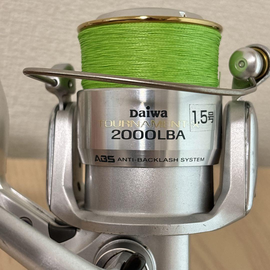 Daiwa TOURNAMENT-X 2000LBA スピニングリール　釣り
