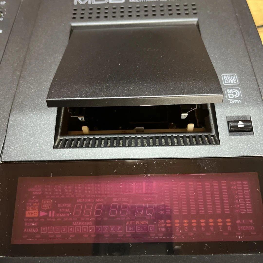 Yamaha MD8 マルチトラックレコーダー