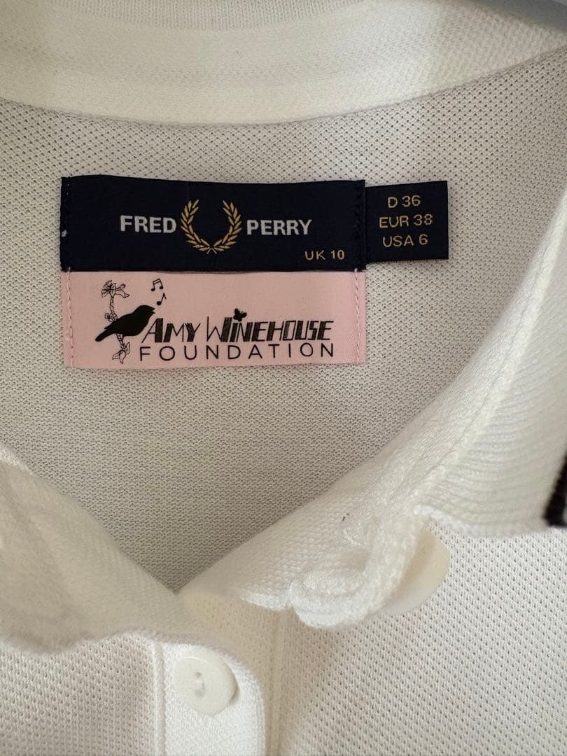 新品未使用　FRED PERRY ホワイトポロシャツ L