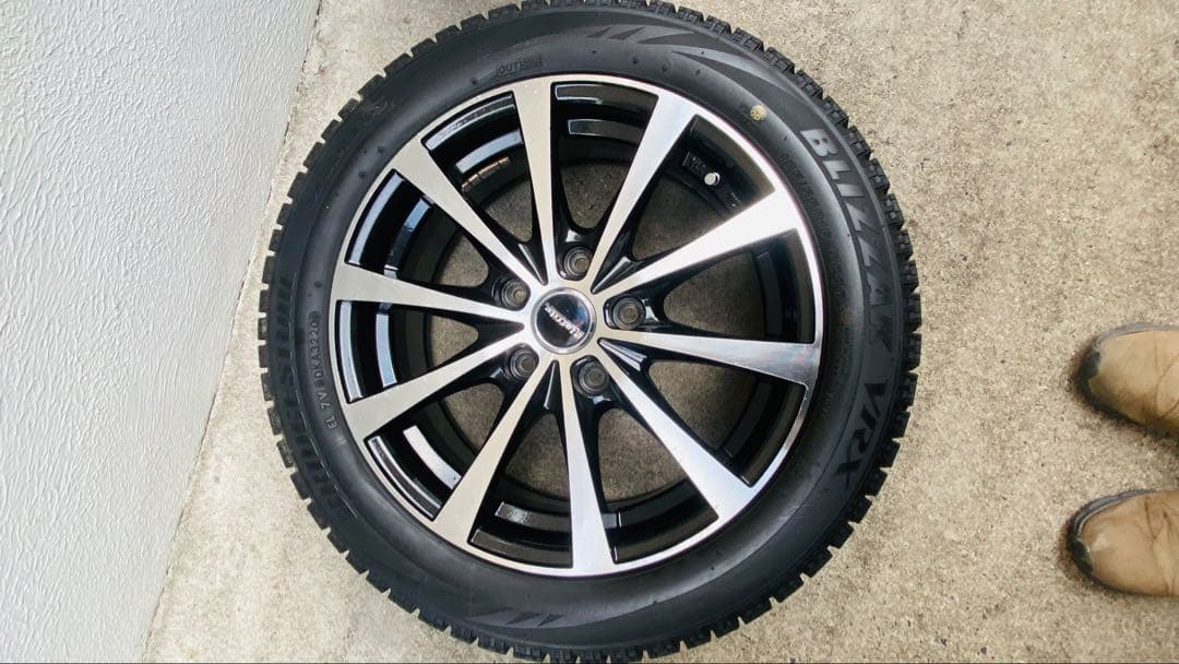 ラフィット185/55R16 スタッドレス 4本セット