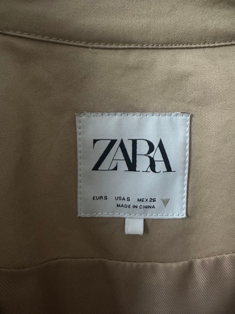 ZARA オーバーサイズショートトレンチコート　Sサイズ