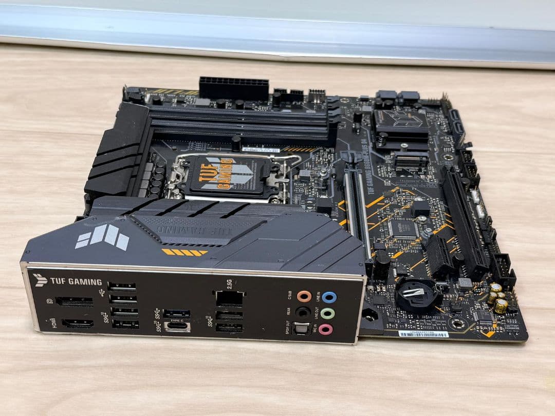 ASUS TUF GAMING B660M-PLUS D4 マザーボード ATX