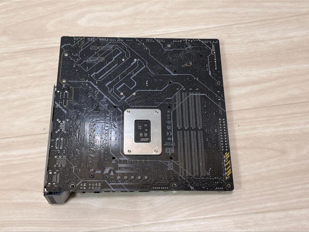 ASUS TUF GAMING B660M-PLUS D4 マザーボード ATX