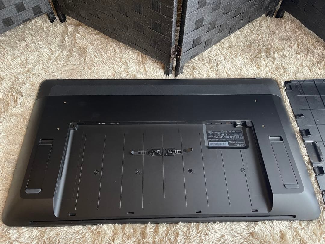 Wacom Cintiq Pro 24 液タブ DTK-2420フィルム貼付済