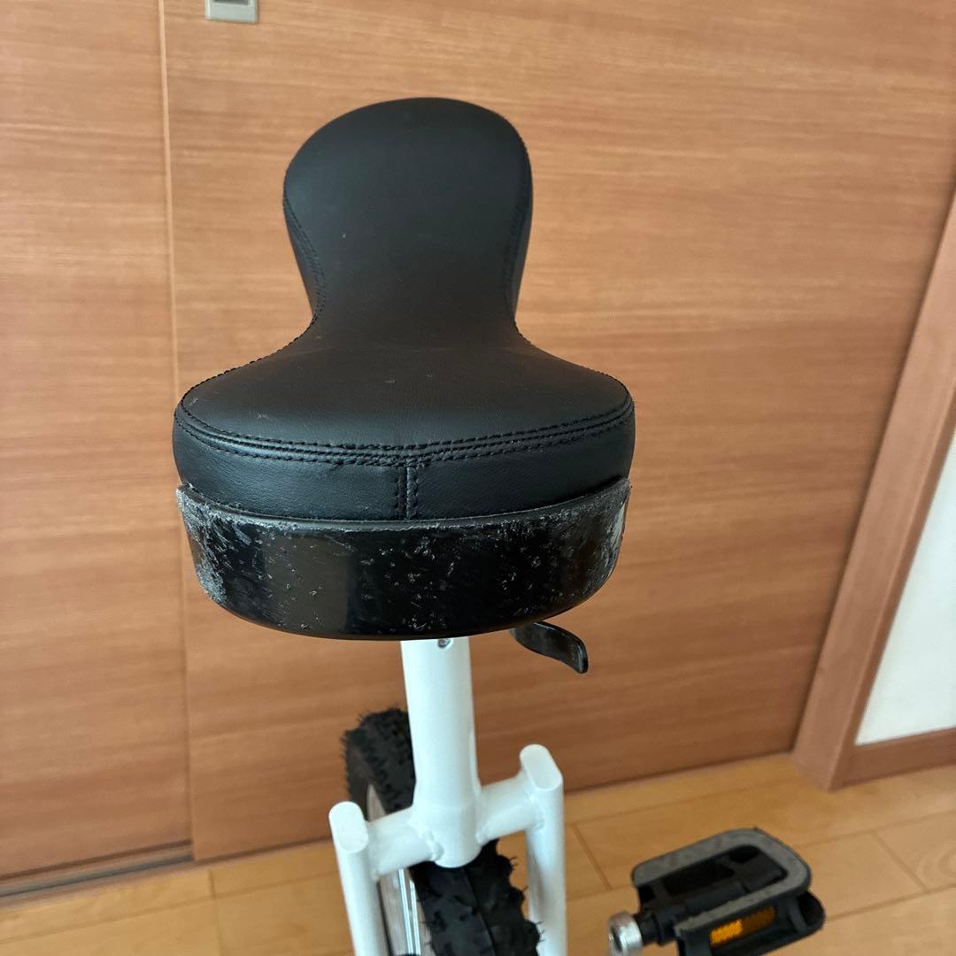 一輪車
