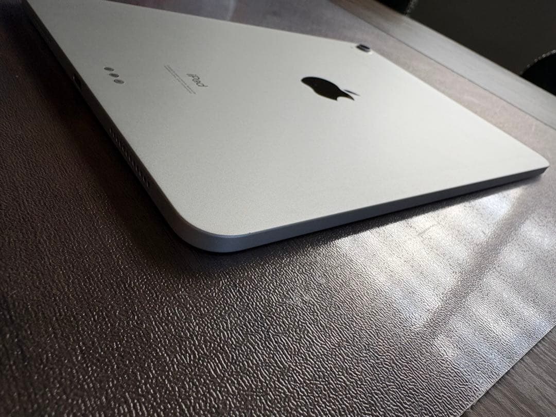 Apple iPad air 第4 世代 256GBシルバー 本体