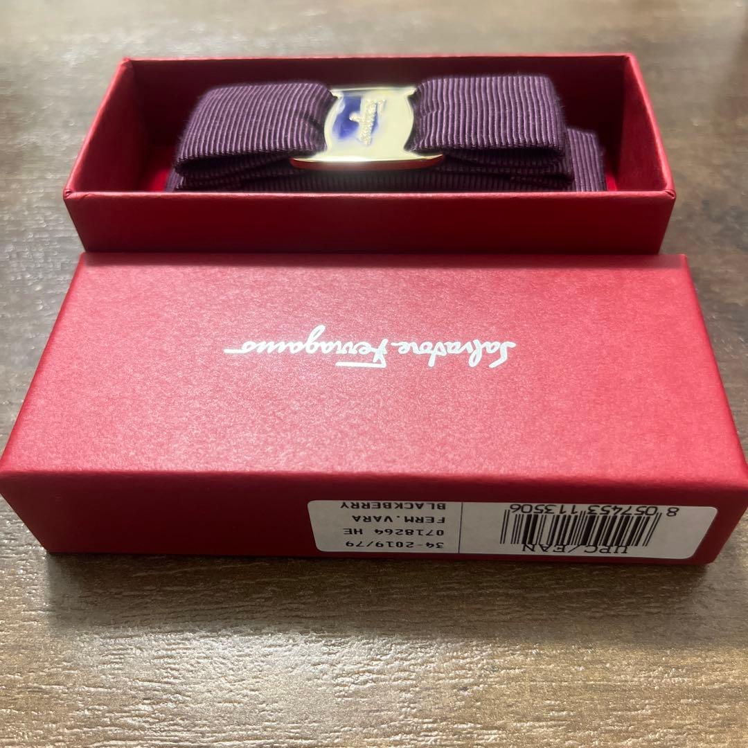 値下げ交渉可！新品SalvatoreFerragamoパープルリボン