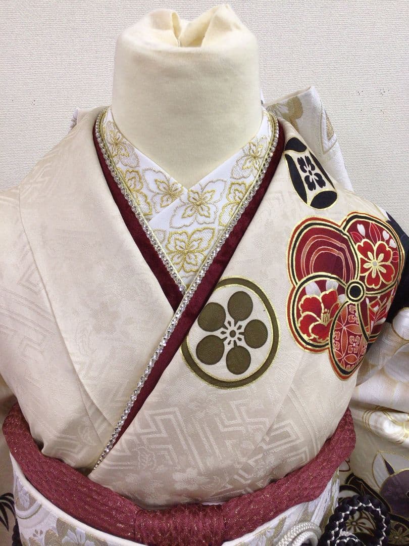 【157~170センチぐらいの方が適応サイズ】振袖フルセット　玉城ティナ　紅一点