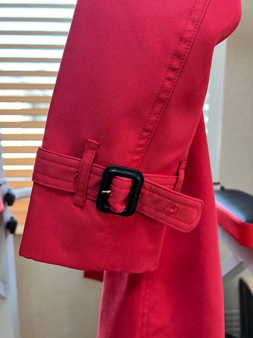 BURBERRY トレンチコート 赤 Sサイズ