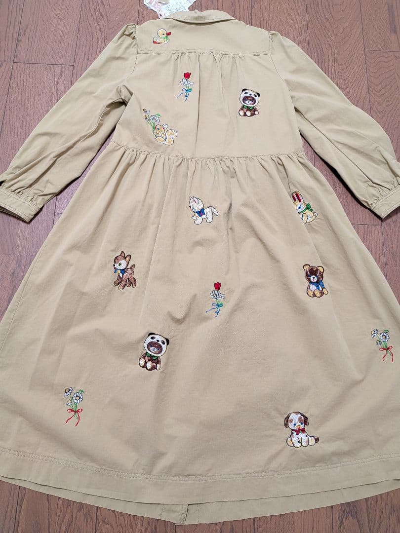 (未使用品タグ付き)yukiemon M ぬいぬい刺繍入りスプリングコート