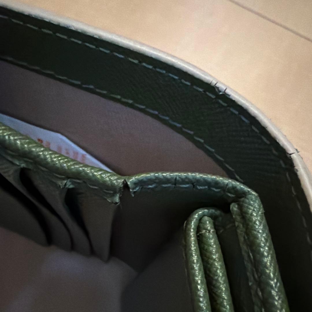 marni グリーン　レザー製2つ折りウォレット