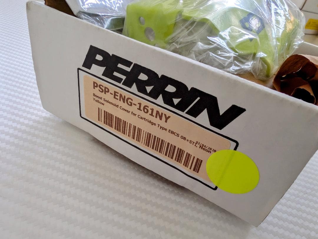 PERRIN ブーストソレノイドカバー ネオンイエロー