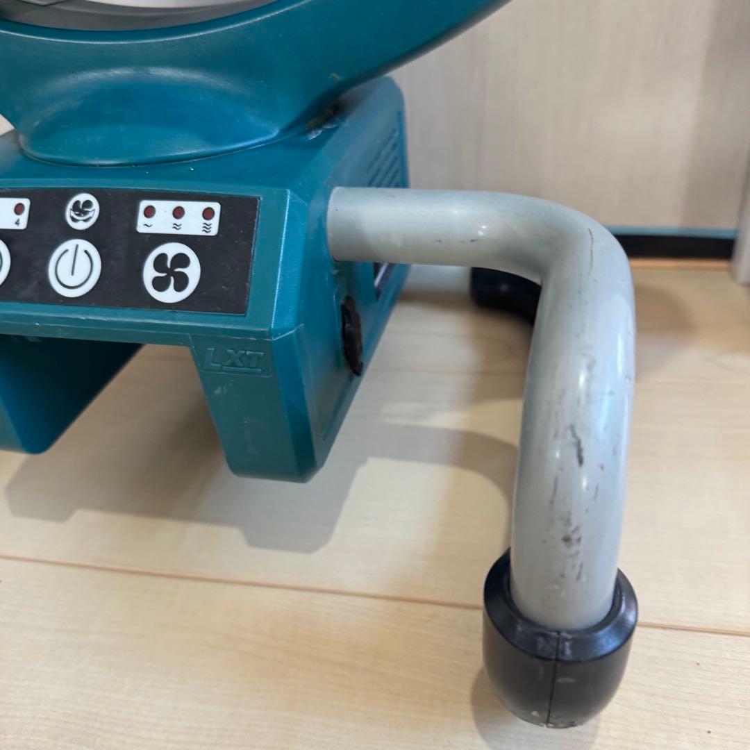 makita マキタ 扇風機 充電式産業扇 CF300D