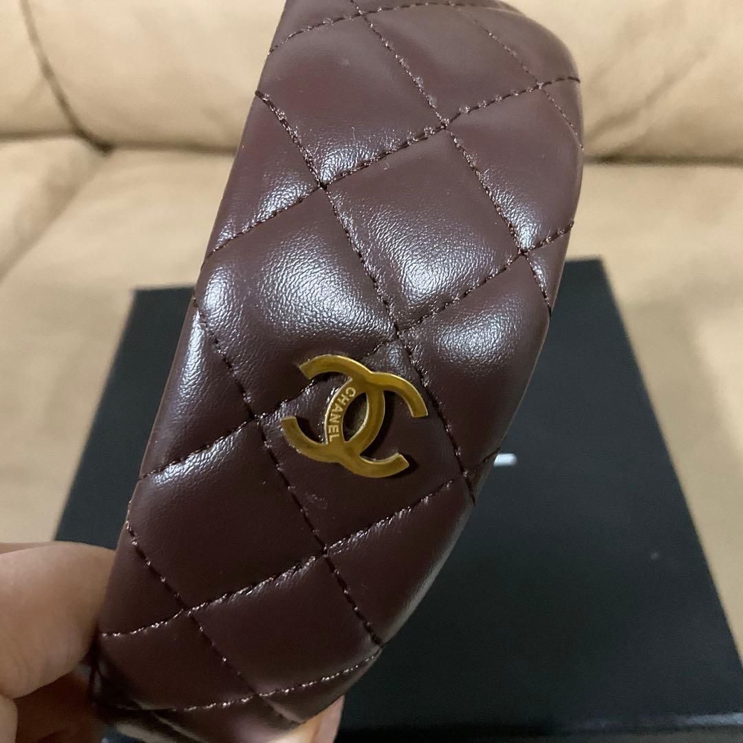 CHANEL シャネルノベルティ　 ヘアバンド　ブラウン　新品　本革　即日匿名