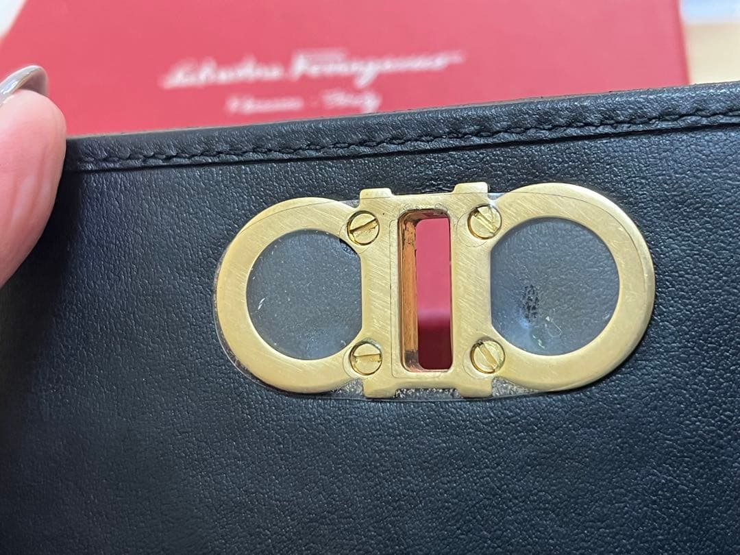 星*︎様 美品　Ferragamo フェラガモ　ミニ財布　Wガンチーニ　ガンチー