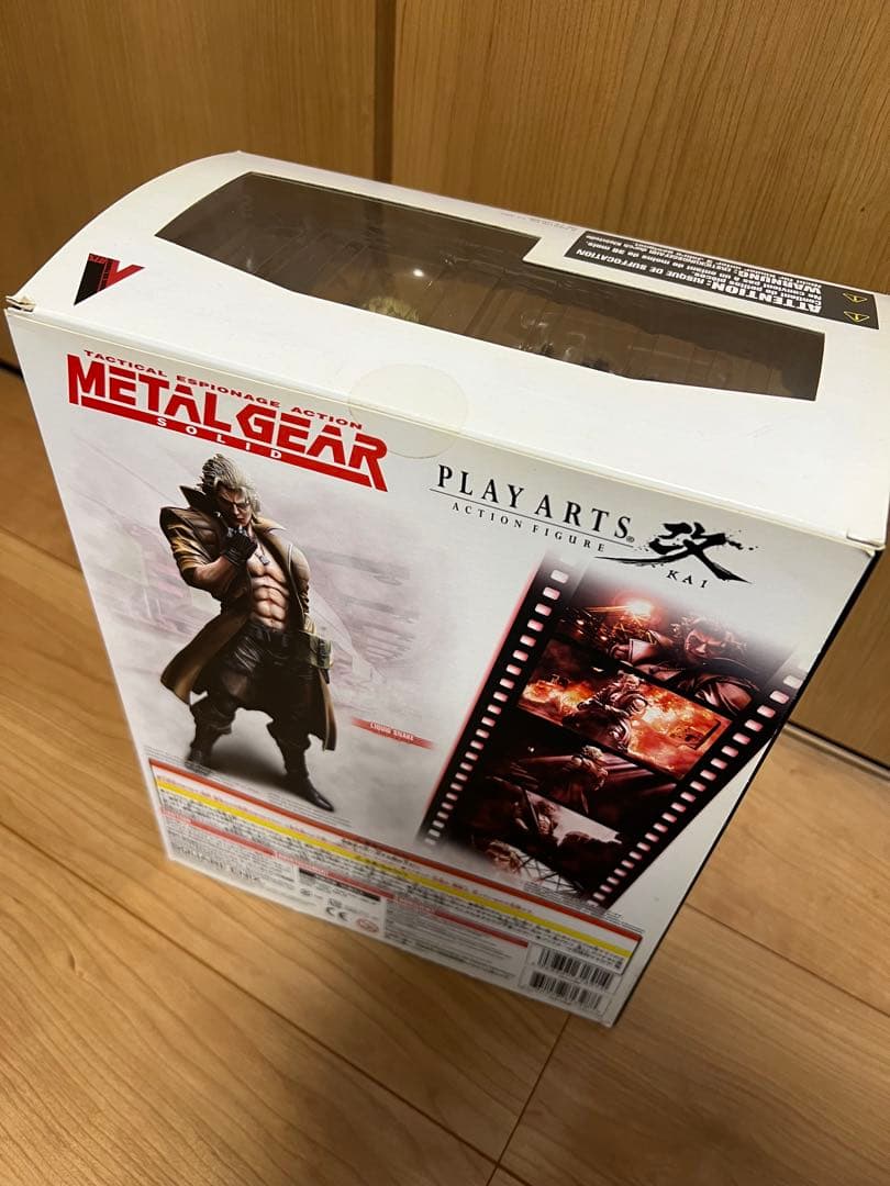 L GEAR SOLID PLAY ARTS 改 リキッド スネーク