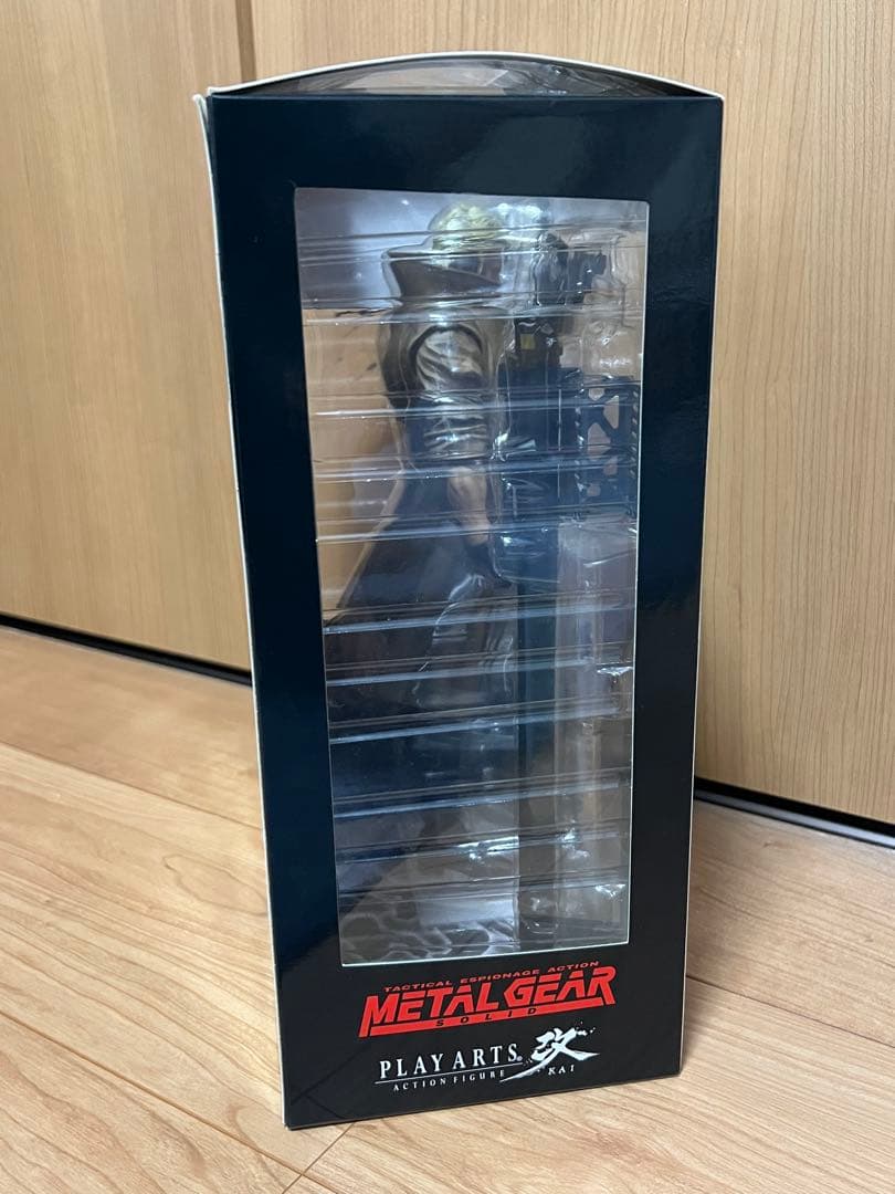 L GEAR SOLID PLAY ARTS 改 リキッド スネーク