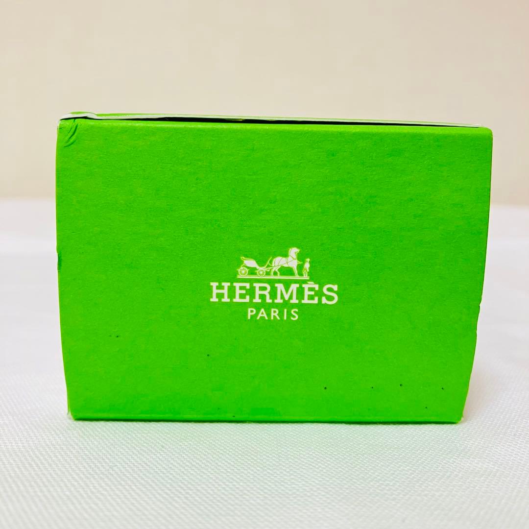 HERMES エルメス　屋根の上の庭　オードトワレ　香水　50ml