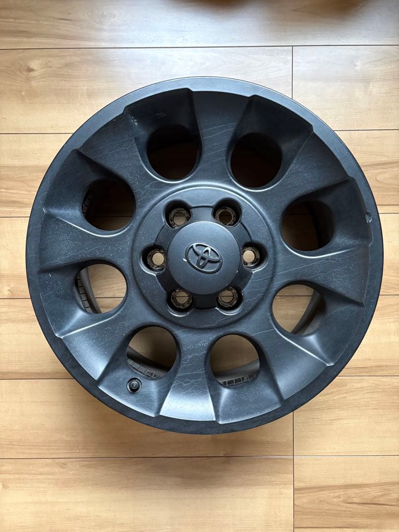 TOYOTA FJクルーザー　純正ホイール4本セット