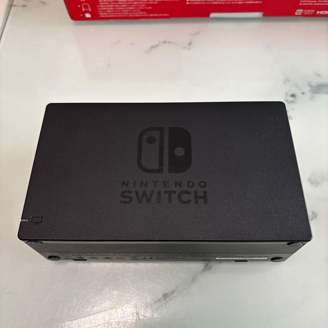 任天堂 Switch一式とソフト付き