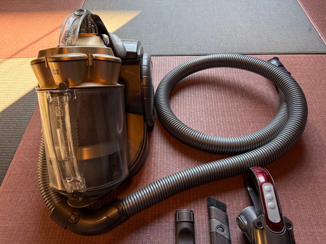 Dyson DC12 キャニスター掃除機