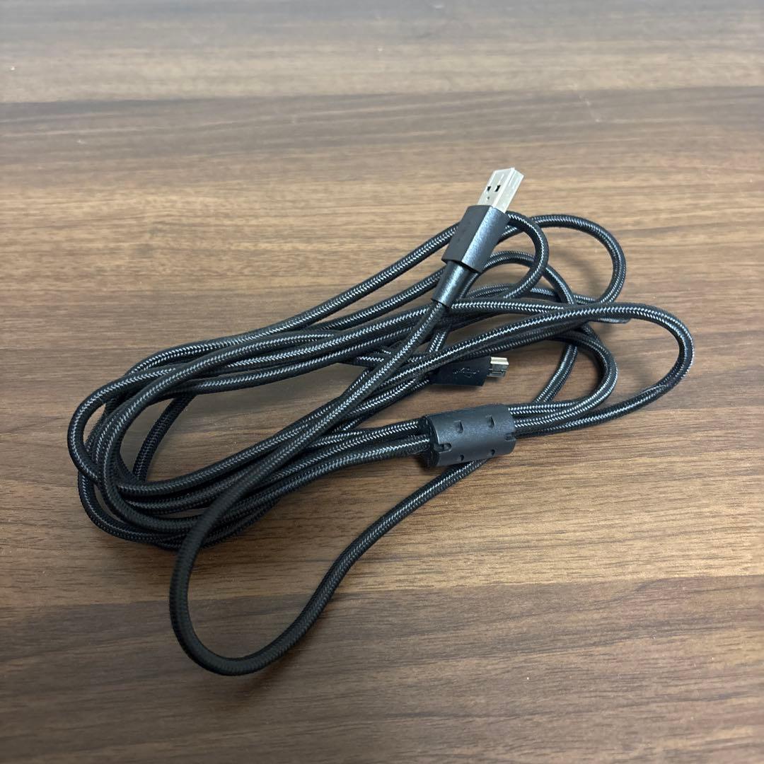 HyperX コンデンサーマイク 赤と黒