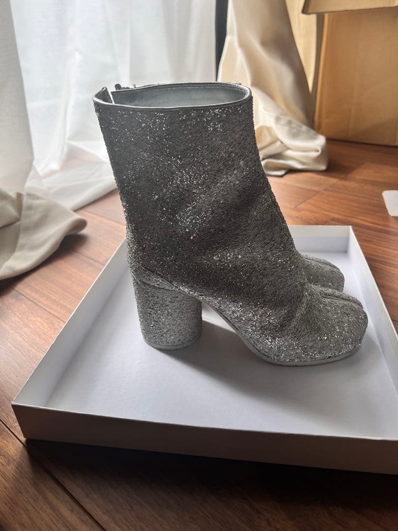 Maison Margiela タビ　EU35 シルバー グリッター