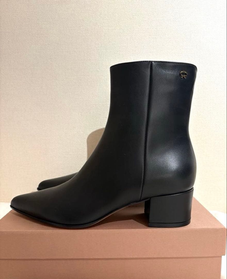 【新品未使用】Gianvito Rossi/ジャンヴィトロッシ ブーツ 38