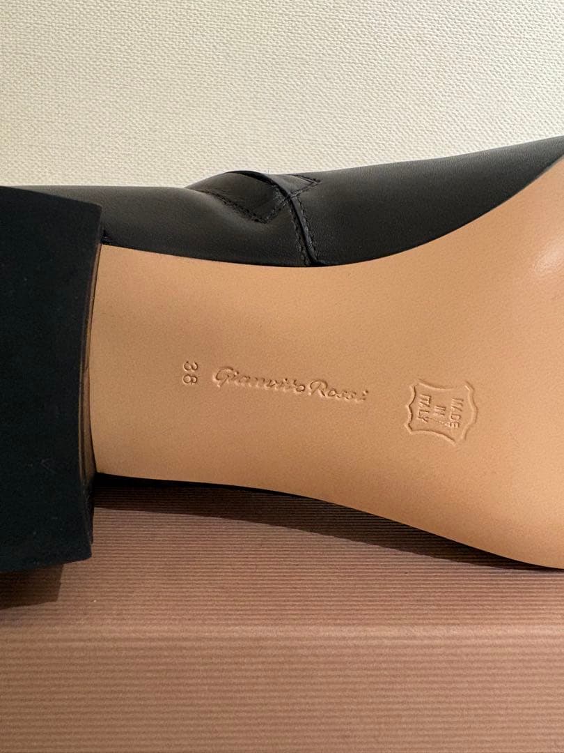 【新品未使用】Gianvito Rossi/ジャンヴィトロッシ ブーツ 38