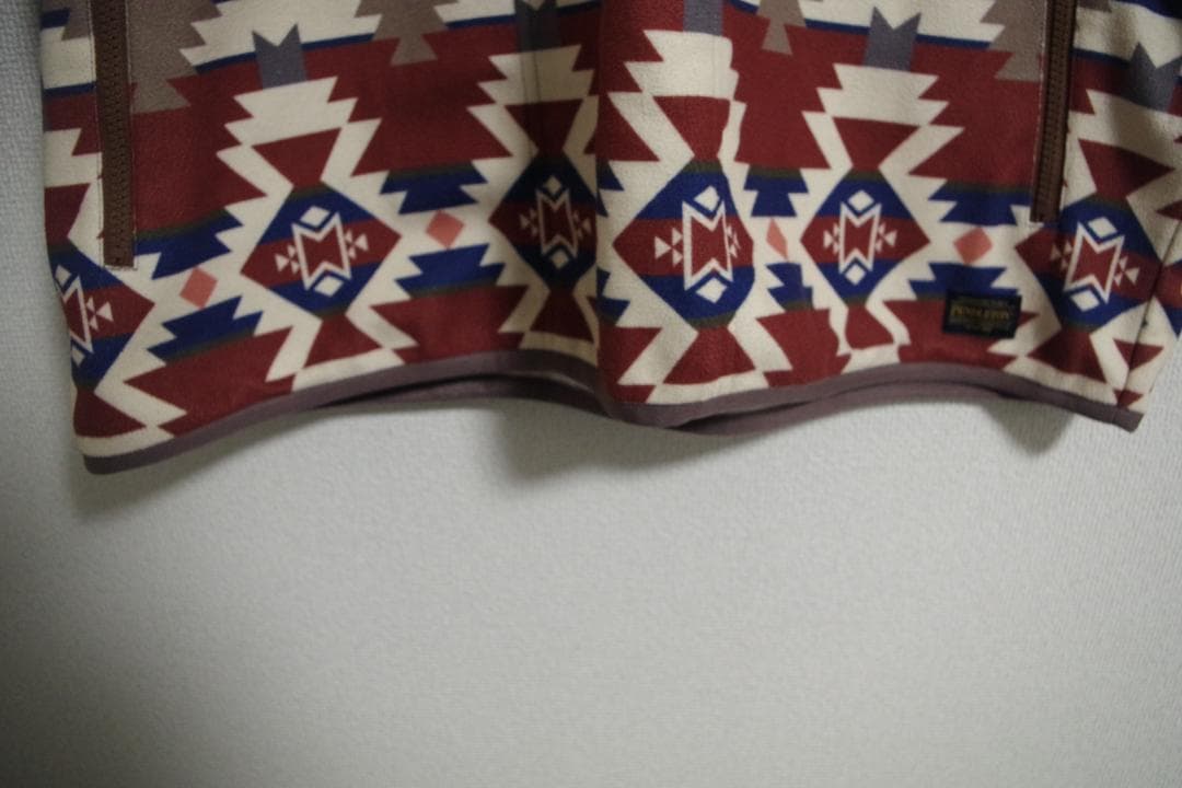 【美品】ホワイトマウンテニアリング×ペンドルトン　トップス フリース