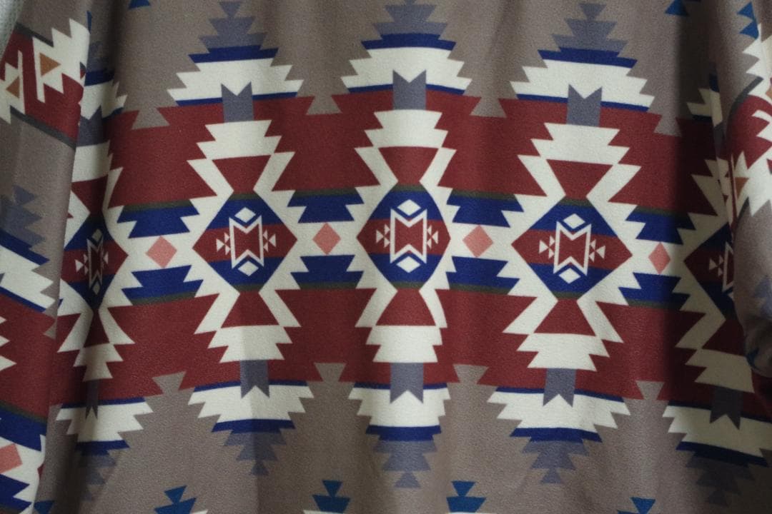 【美品】ホワイトマウンテニアリング×ペンドルトン　トップス フリース