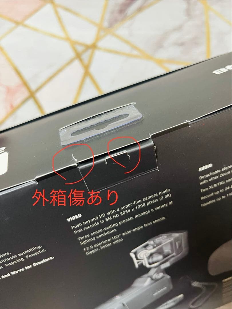 ZOOM Q8 ハンディビデオカメラレコーダー