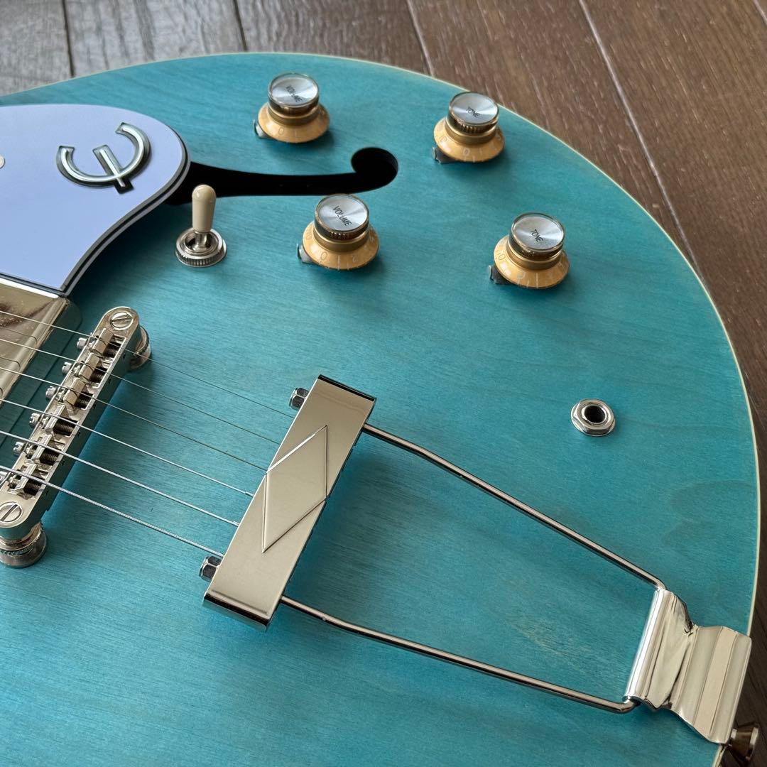 Epiphone Casino ￼Worn Worn Blue Denim