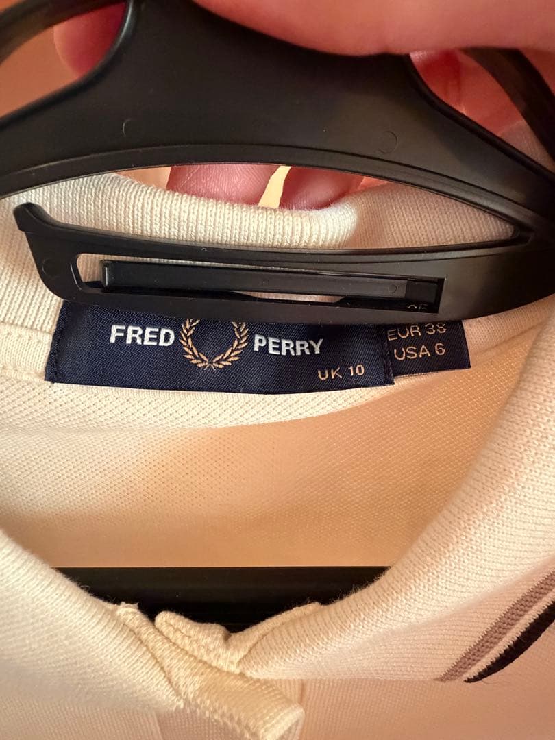 【新品】FRED PERRY 長袖ポロシャツ UK 10