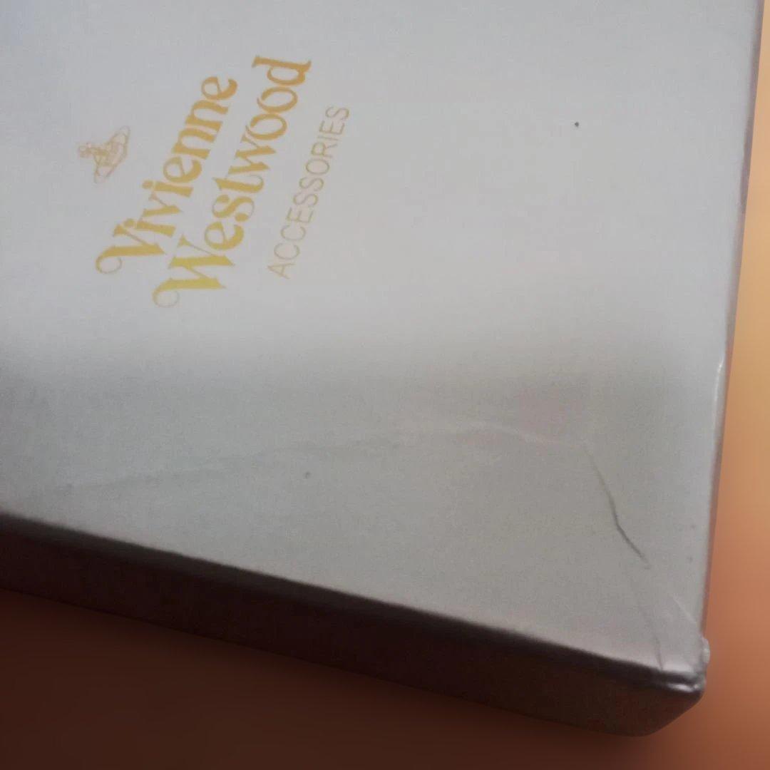 新品未使用 Vivienne Westwood 二つ折り財布