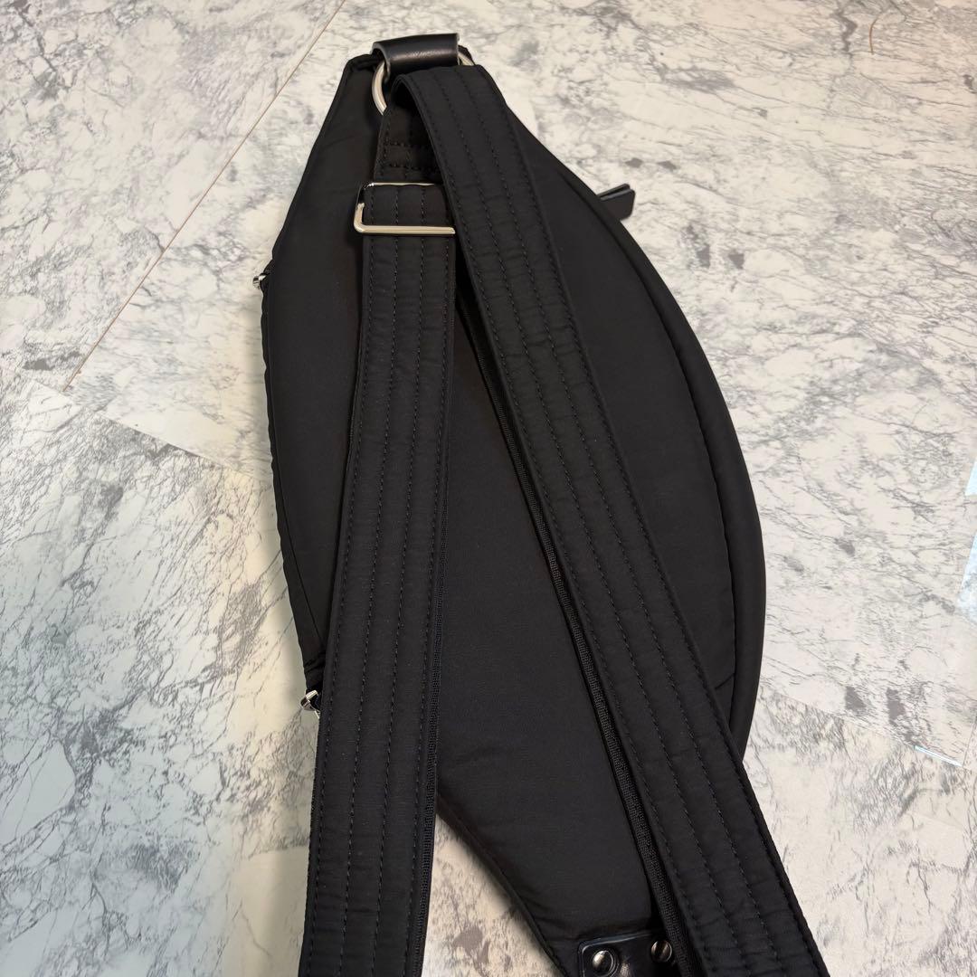 備品✨ノルンマーニ 抱っこバッグ ナイトブラック ヒップシート